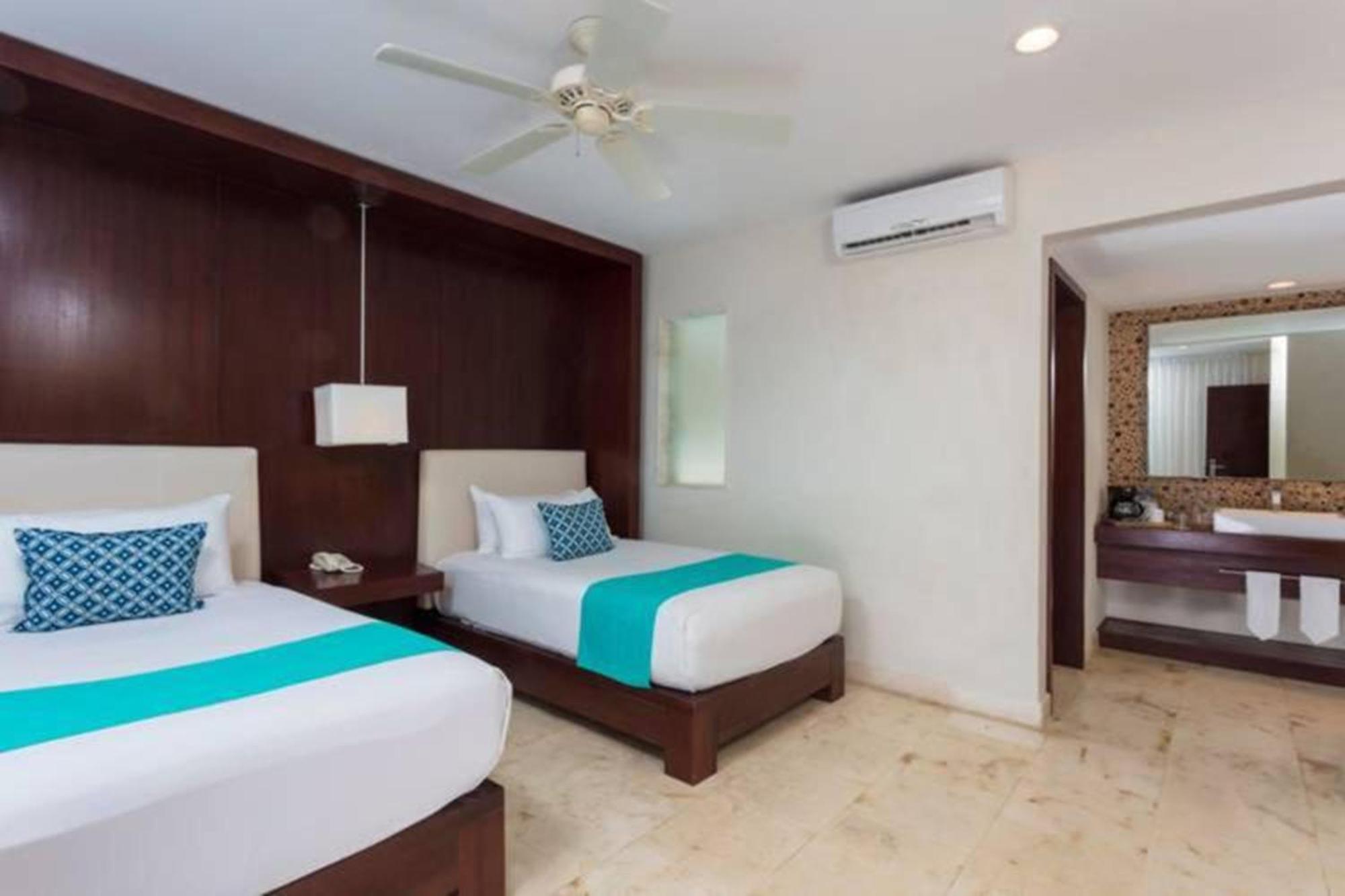 Hotel The Palm (Adults Only) Playa del Carmen Ngoại thất bức ảnh